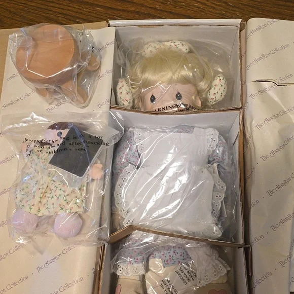 Precious Moments Tell Me Story Of Jesus Doll Hamilton Collection 1994 Vintage - Picture 2 of 7